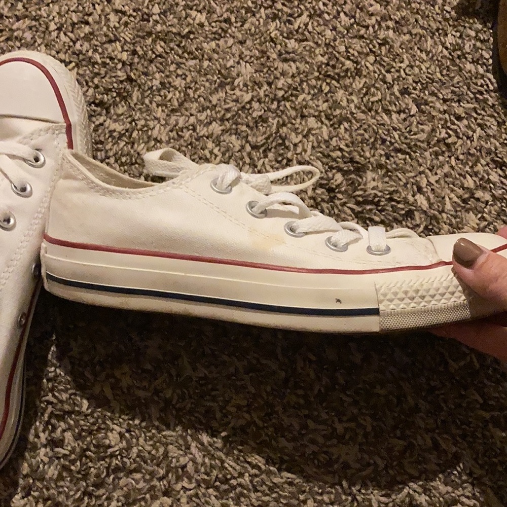 Converse - Picture 2 of 3